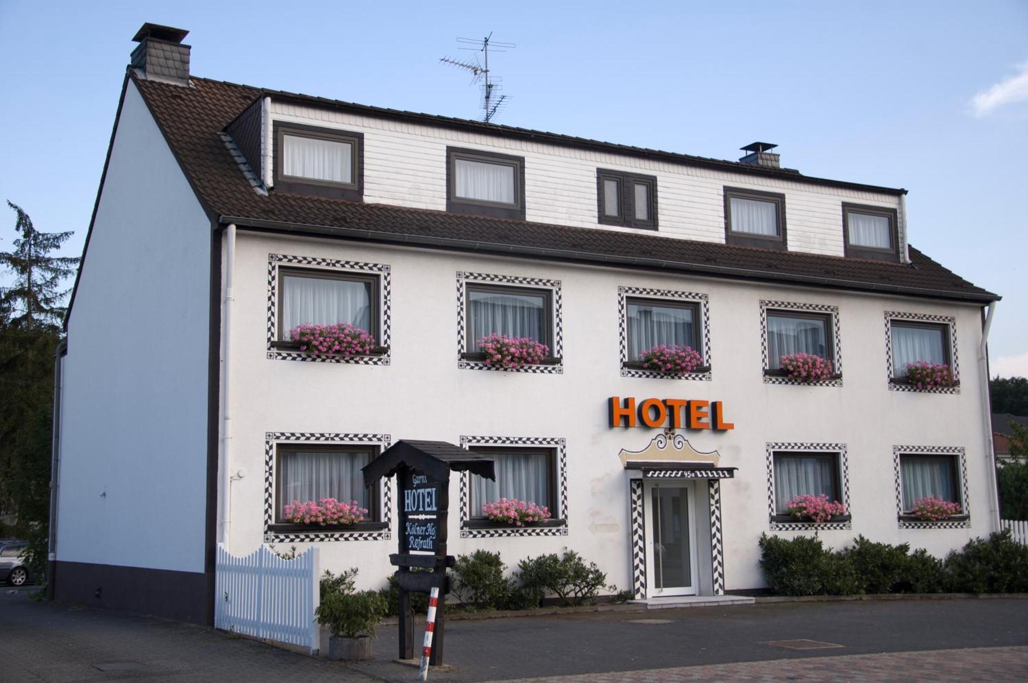 Hotel Koelner Hof Refrath ベルギッシュ・グラートバッハ エクステリア 写真